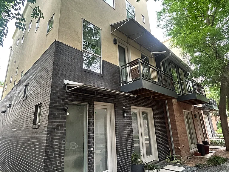 1205 Kinney Ave #1205G — Photo 3