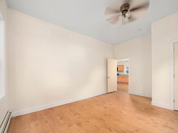 5th image of 325 Friendship St #1