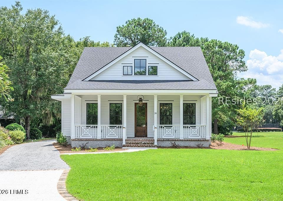 1st image of 20 Millers Pond Drive