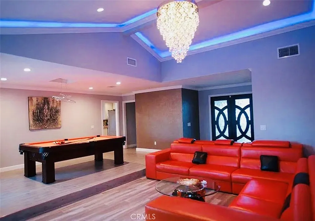 3 bed, 2029 sqft, $6,000 — Photo 3