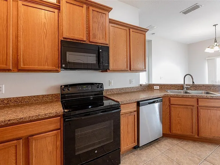 6612 S Goldenrod Rd #104A — Photo 5