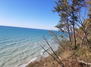 V L Anderfind, Ludington, MI 49431