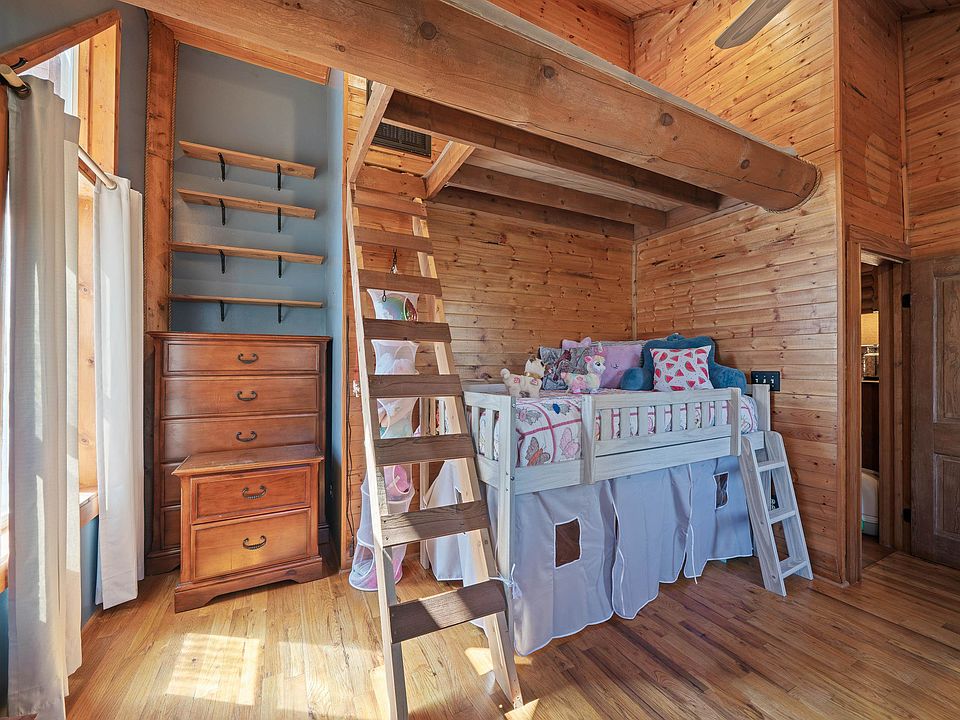 34th image of this home