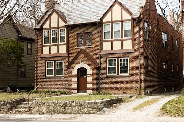 1st image of 3211 Indianola Ave APT 2