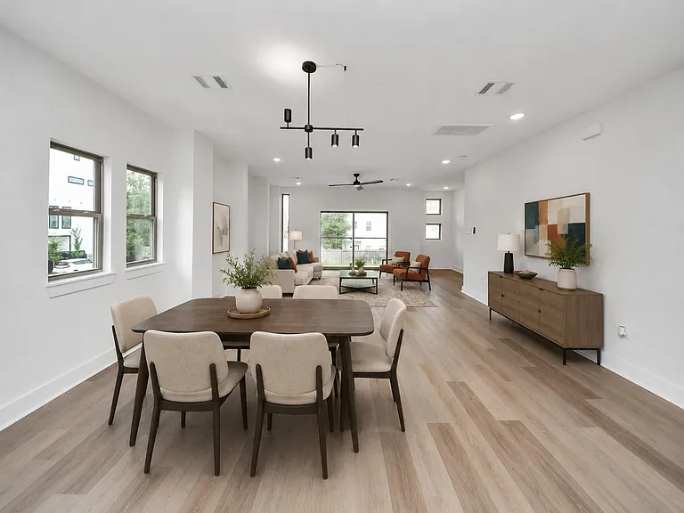 5630 Dolores St — Photo 12