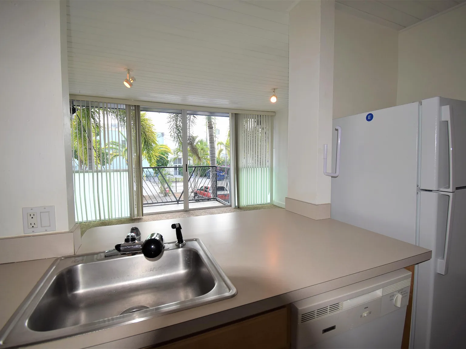 1520 Jackson Street - 4 — Photo 2
