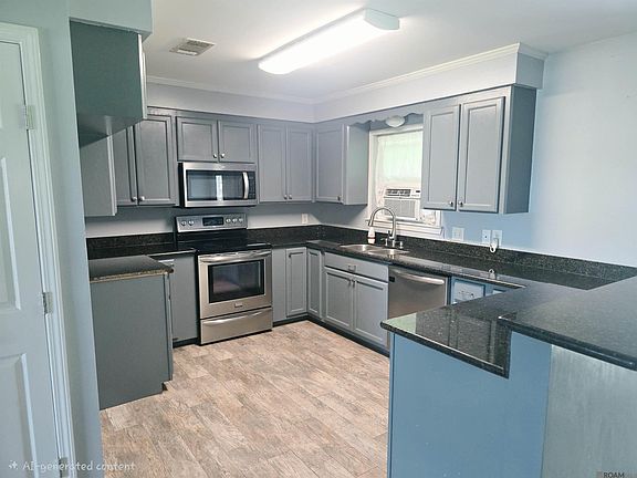 3rd image of 10267 Lake Park Ave