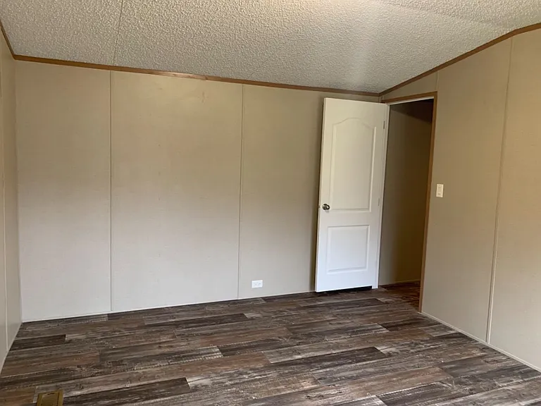 764 Wilson Dr — Photo 7