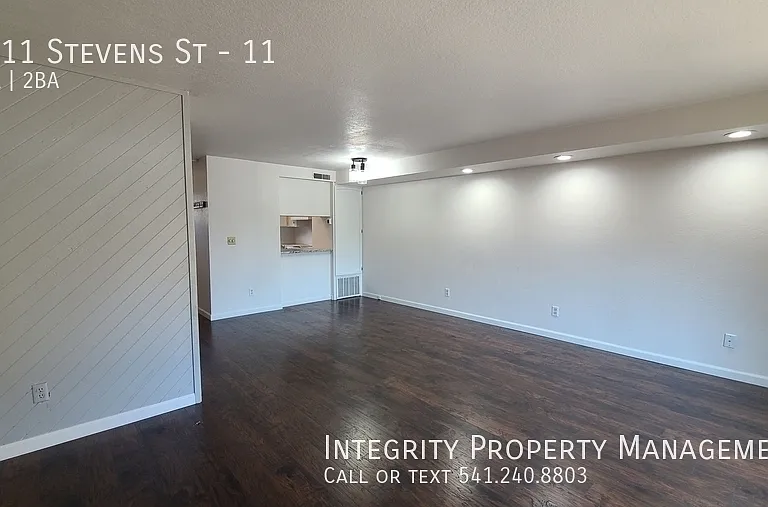 1111 Stevens St #11 — Photo 5