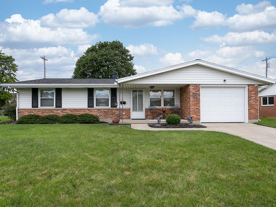 1st image of 301 N Garber Dr