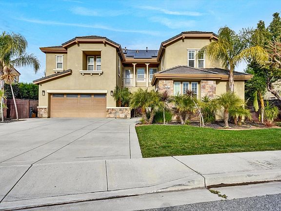 2nd image of 181 Fennel Ct