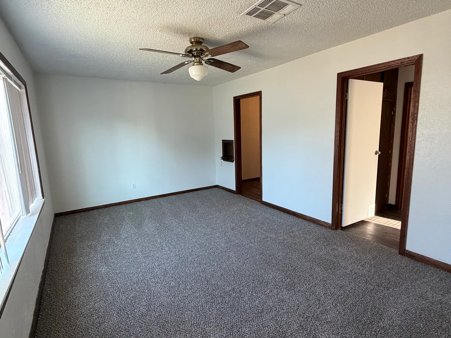 1 bed, 739 sqft, $800 — Photo 4