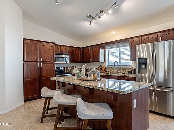 4th image of 38645 N LAMAR Drive
