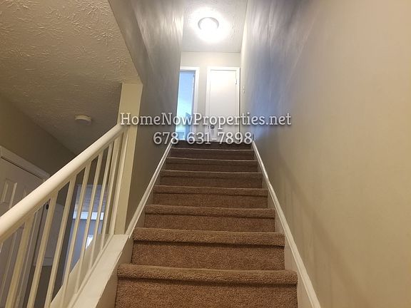 5th image of 164 Maddox St APT B