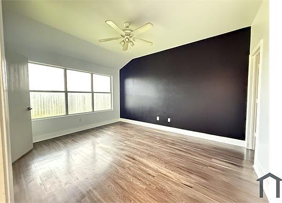 1st image of 7448 Howling Coyote Ln