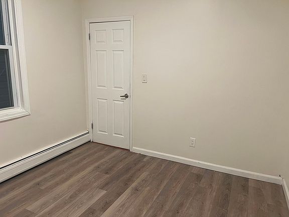 4th image of 337 Washington St APT 1