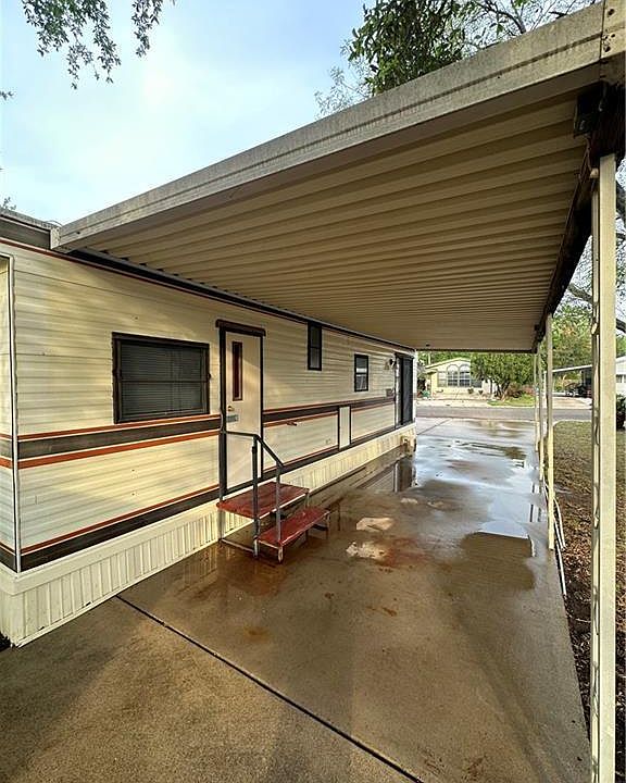1st image of 704 Tropical Cir #131