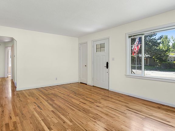4th image of 5524 W Sites Dr
