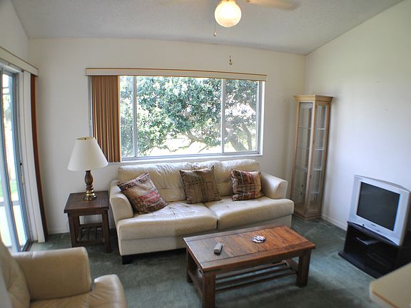 2nd image of 710 Beach Park Ln
