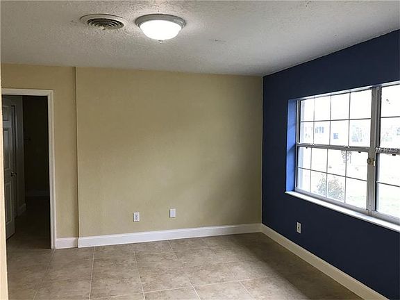 2nd image of 7155 Citrus Ave