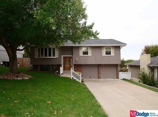 11417 Raleigh Dr, Omaha, NE 68164