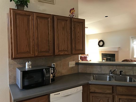 4th image of 2315 Kingsbury Dr