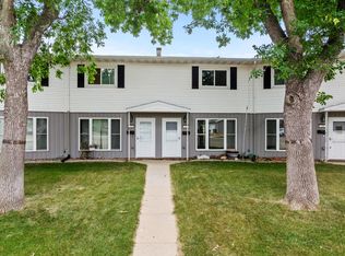14 Westfield Cir, Minot, ND 58701
