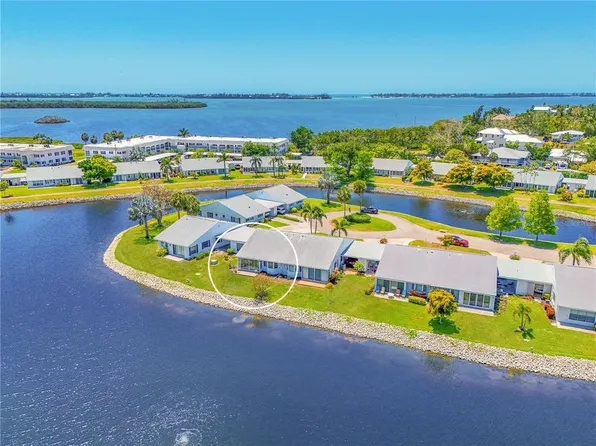 4603 Lexington Cir, Bradenton, FL 34210