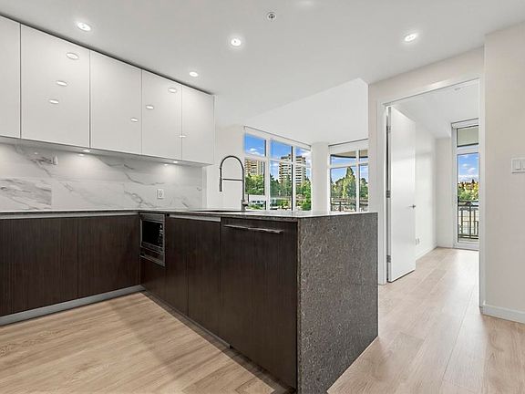 4th image of 5311 Goring St #502