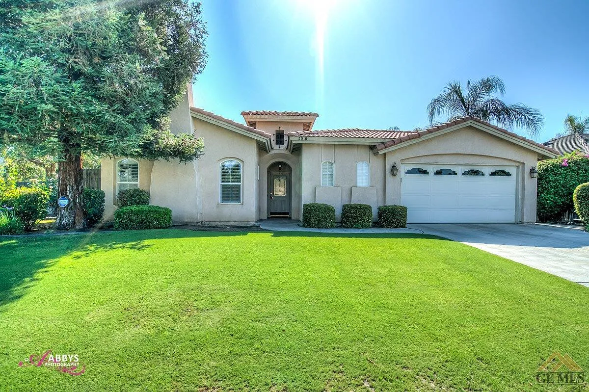 3010 Tresselwyck Ln photo 1
