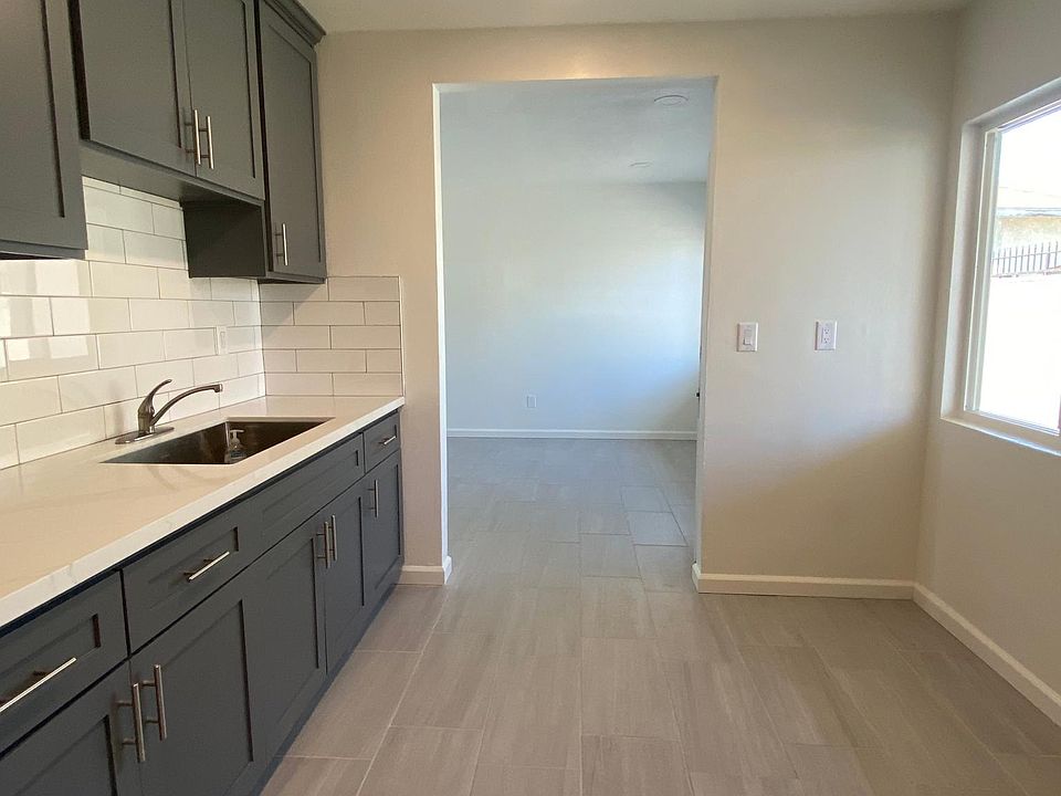 1st image of 711 S La Verne Ave #3