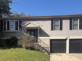 105 N Schmidt Rd, Bolingbrook, IL 60440