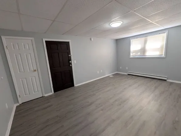 14 Elward Rd, 14 Elward Rd #4, Troy, NY 12180