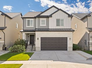 951 W Cushing Rd, Bluffdale, UT 84065