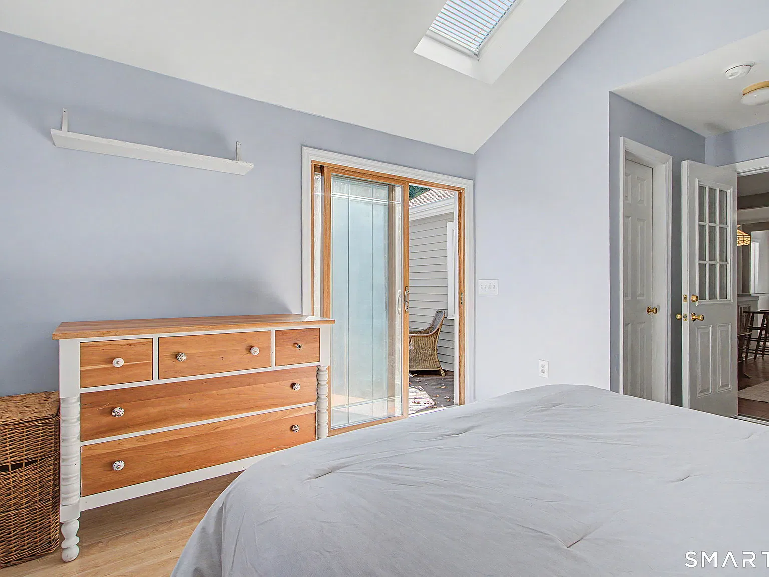 2 bed, 764 sqft, $2,400 — Photo 4