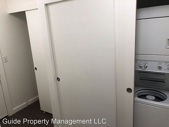 5th image of 2113 N 107th St APT 203