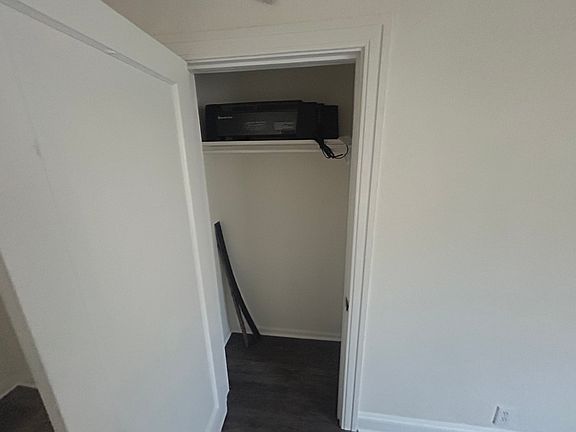 5th image of 2222 7th St S