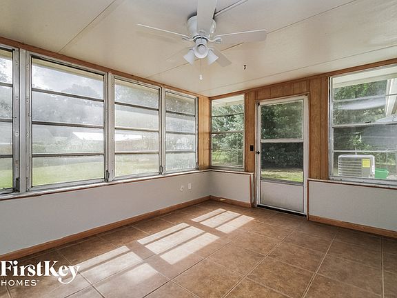 5th image of 866 Tangelo Ave
