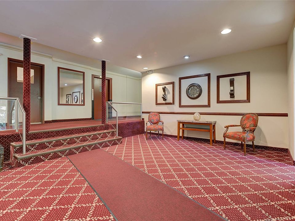 30 Pearsall Ave Glen Cove, NY, 11542 Apartments for Rent Zillow