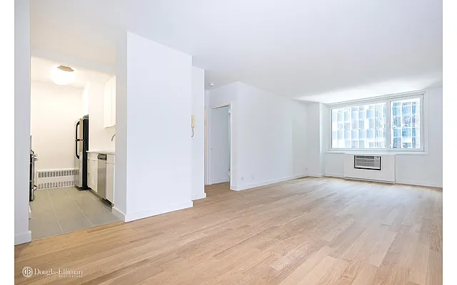 Rented by Douglas Elliman | media 11