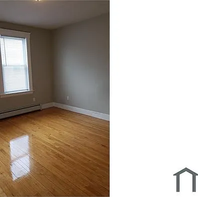 24 Suffield St #3 — Photo 7