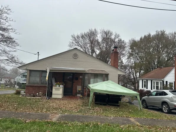 1374 Farragut Ave, Kingsport, TN 37664