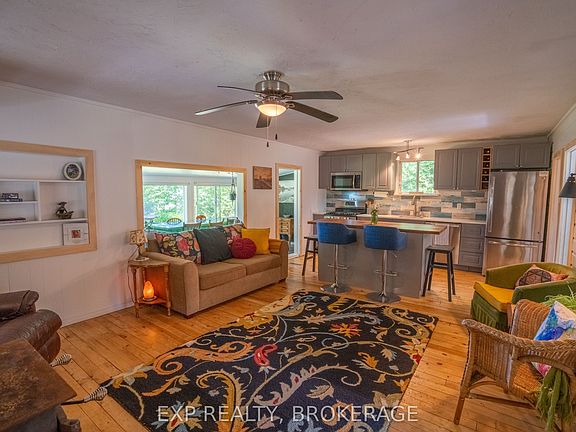 5th image of 1026 Arcol Rd