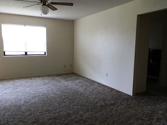 4th image of 2807 Daytona Dr