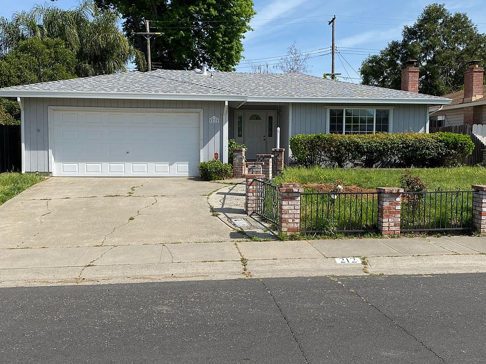 1st image of 212 Baldwin Ave