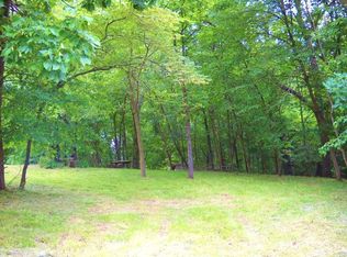 401 Briar Ct, Hopewell, IL 61565