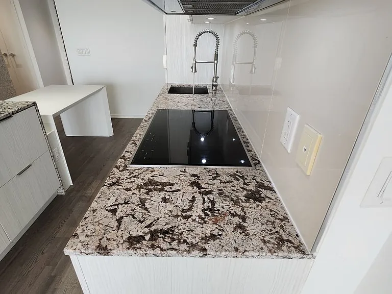 1 Bloor St E #5210 — Photo 12