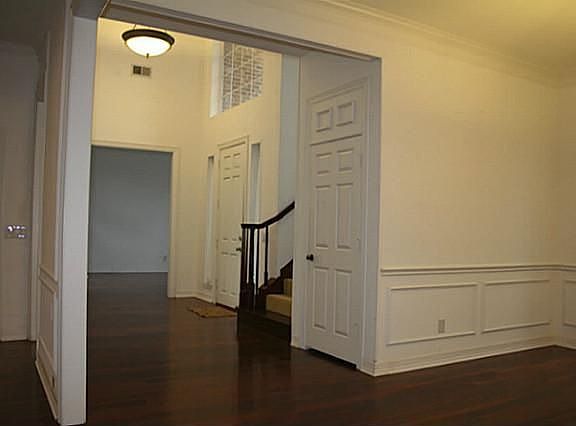 5th image of 3305 Leigh Dr