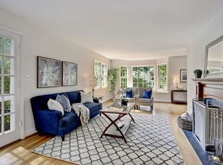 4525 Jamestown Rd, Bethesda, MD 20816