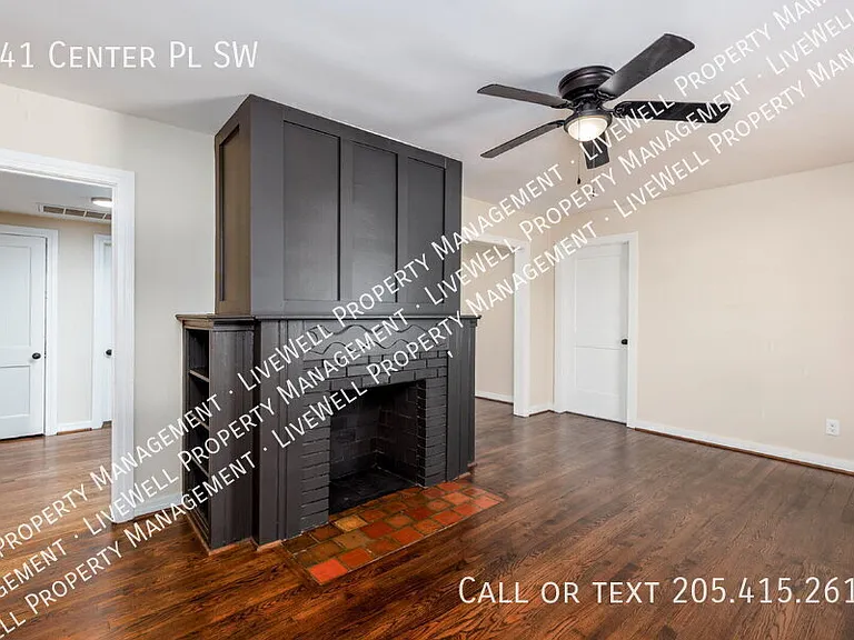 741 Center Pl SW — Photo 13